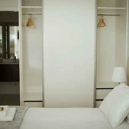 Nightingale * Porto